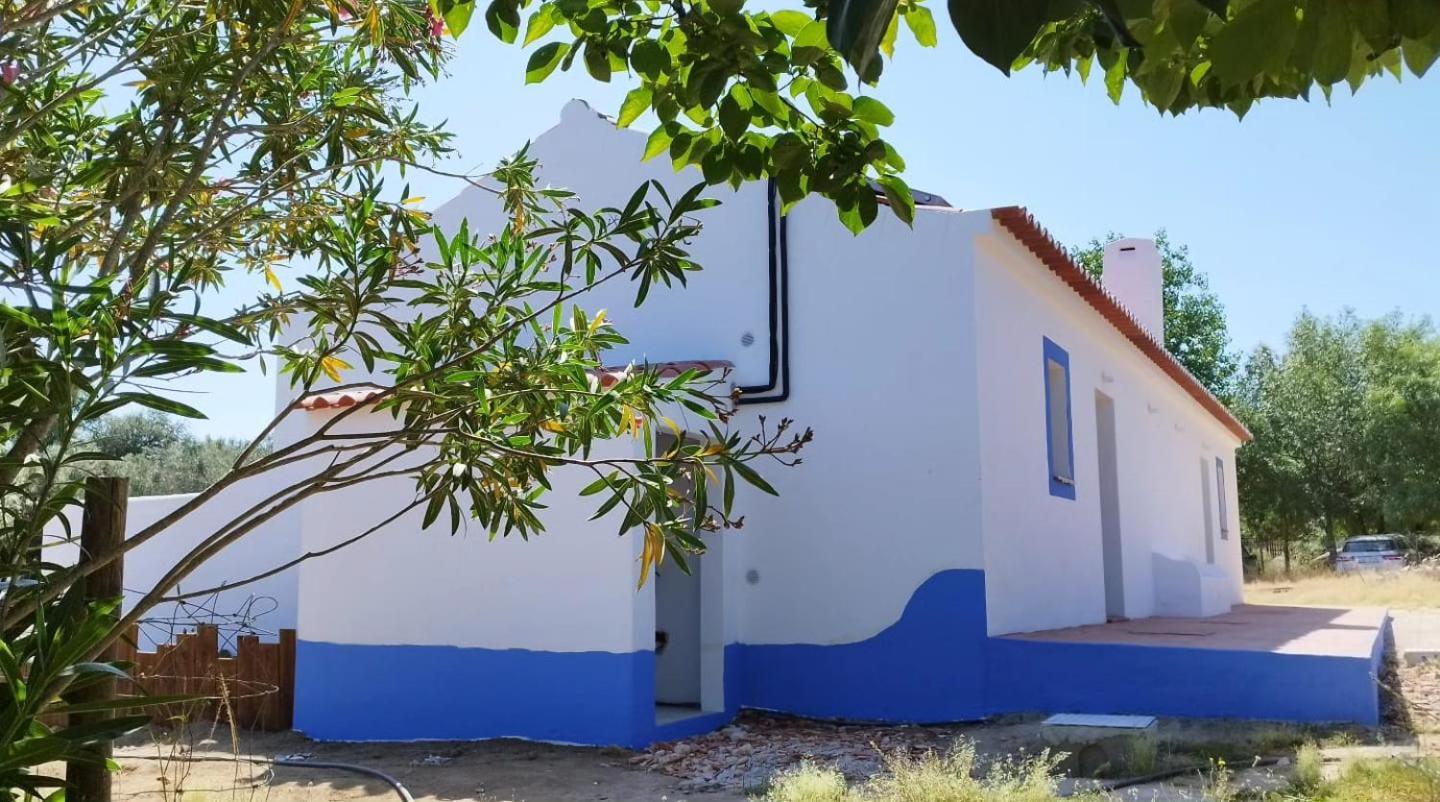 Monte Do Serrado De Baixo 埃武拉 外观 照片